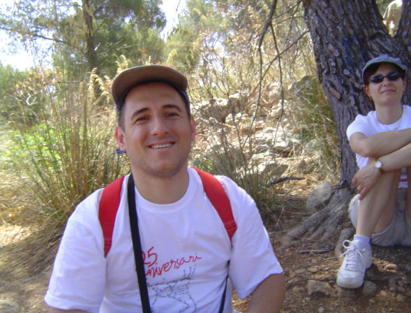  cel.lebrrem el nostre 25 aniversari amb una excursi al Refugi de Muleta; i un cop all frem una ballada popular amb tots els amics i amigues de l'estol