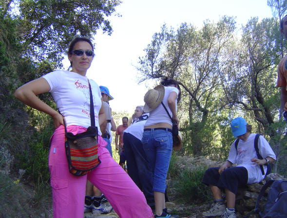  cel.lebrrem el nostre 25 aniversari amb una excursi al Refugi de Muleta; i un cop all frem una ballada popular amb tots els amics i amigues de l'estol