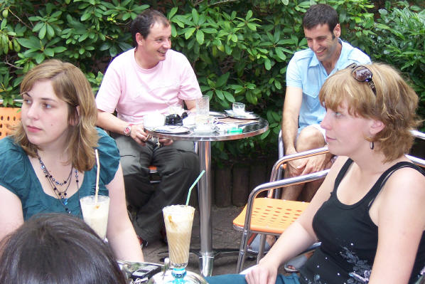  Prenent un gelat a Schee�el despr�s del viatge  18.07.07
